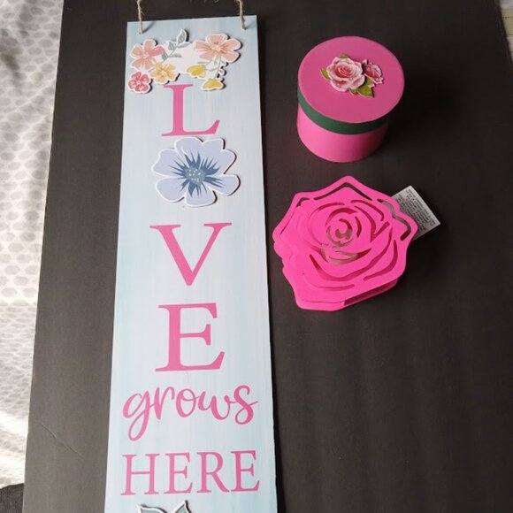Pink and Green Gift Set 4pc - Picture 1 of 8